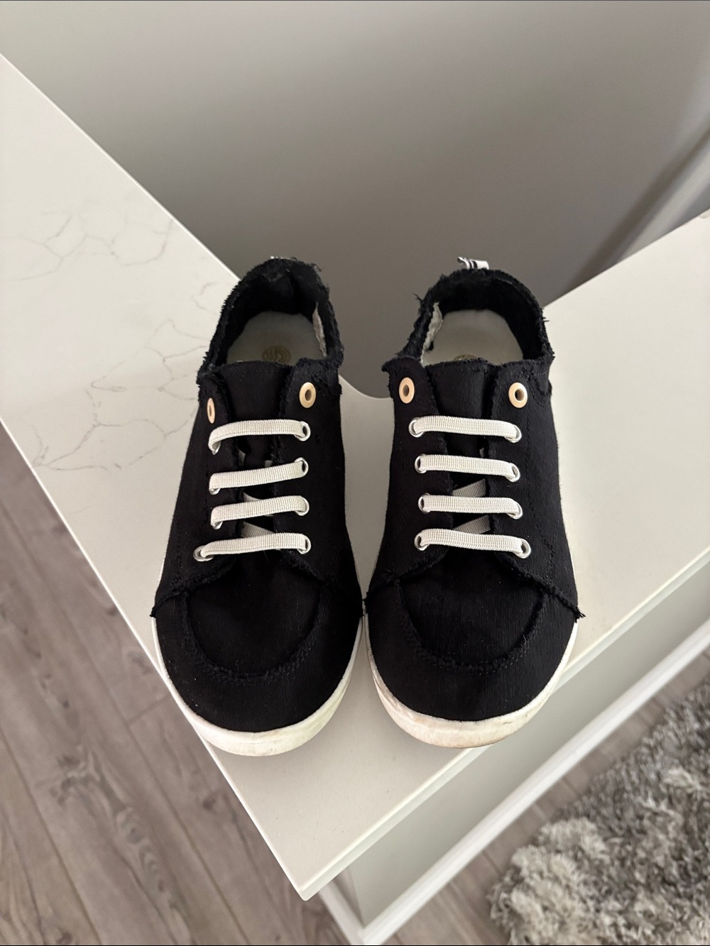 Vionic Black Sneakers with White Laces